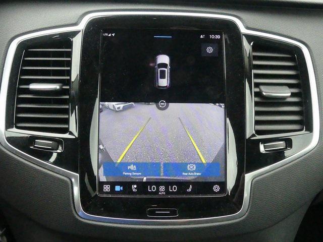 Photo of 2023 Onyx Black Volvo XC90
