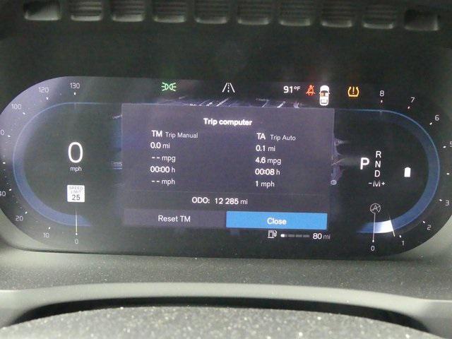 Photo of 2023 Onyx Black Volvo XC90
