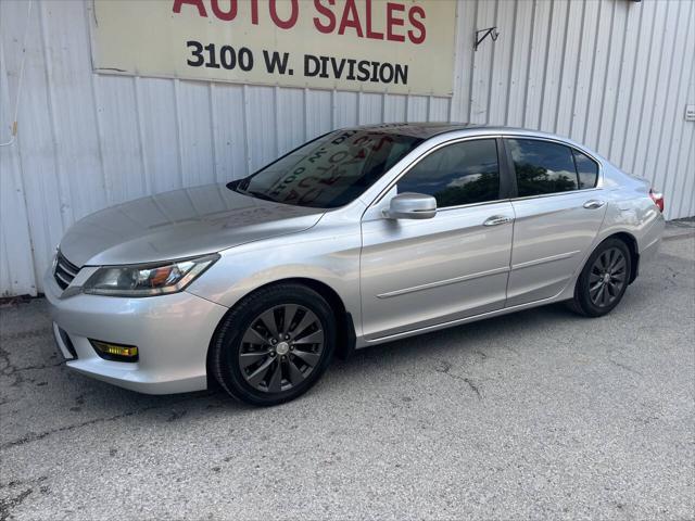 Photo of 2013 Alabaster Silver Metallic Honda Accord