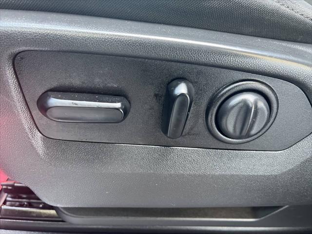 Photo of 2020 Black Chevrolet Silverado 1500