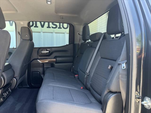 Photo of 2020 Black Chevrolet Silverado 1500
