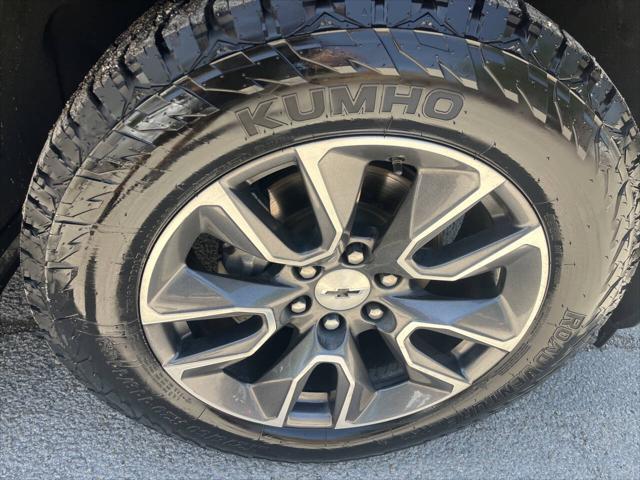 Photo of 2020 Black Chevrolet Silverado 1500