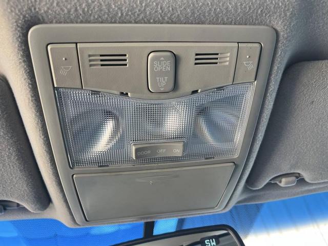 Photo of 2008 Black Toyota Avalon
