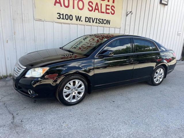 Photo of 2008 Black Toyota Avalon