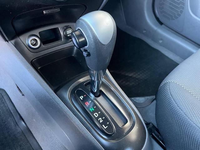 Photo of 2007 Silver Kia Rio