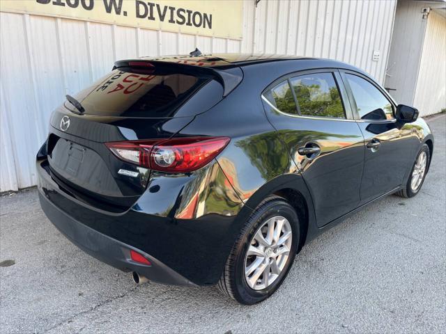 Photo of 2016 Jet Black Mica Mazda Mazda3