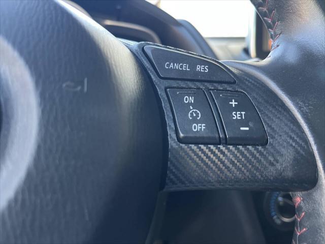 Photo of 2016 Jet Black Mica Mazda Mazda3