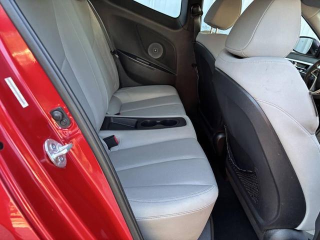 Photo of 2013 Boston Red Metallic Hyundai Veloster
