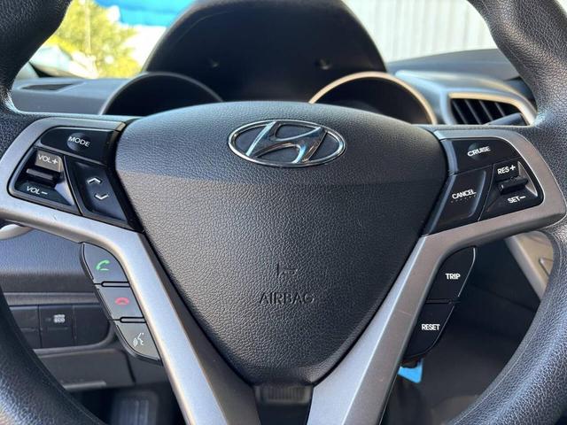 Photo of 2013 Boston Red Metallic Hyundai Veloster