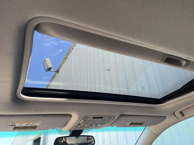 Photo of 2004 Blue Lexus RX 330