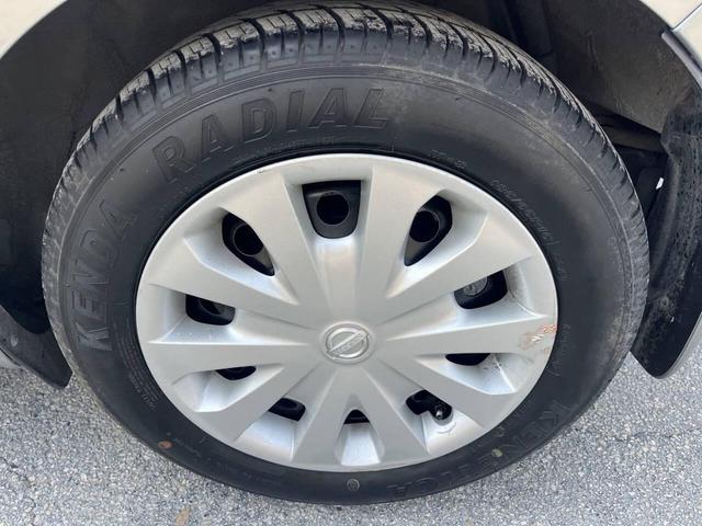 Photo of 2015 Magnetic Gray Metallic Nissan Versa Note