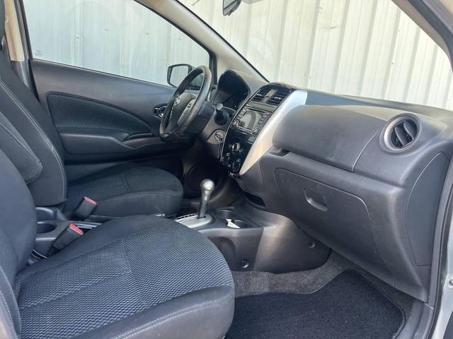 Photo of 2015 Magnetic Gray Metallic Nissan Versa Note