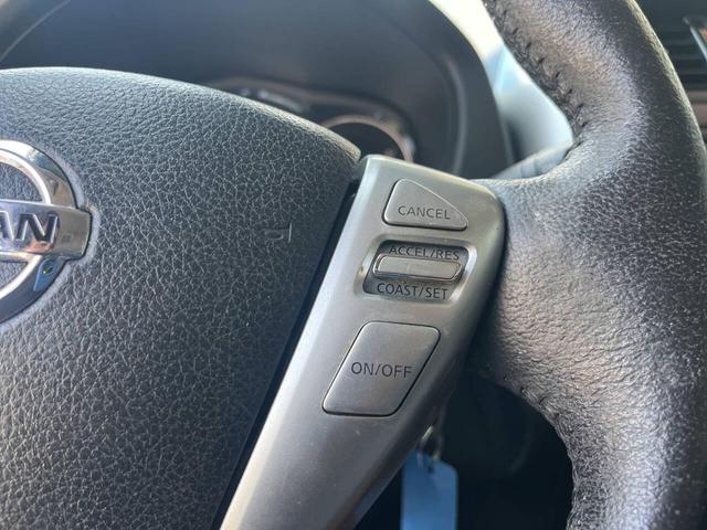 Photo of 2015 Magnetic Gray Metallic Nissan Versa Note