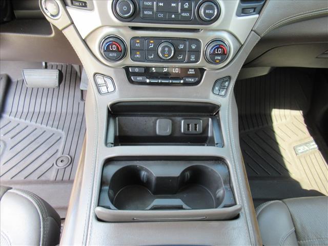 Photo of 2019 Summit White GMC Yukon