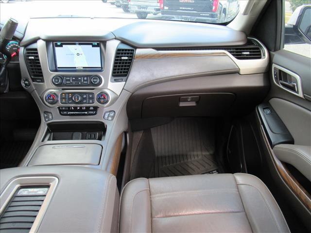 Photo of 2019 Summit White GMC Yukon