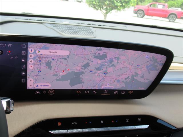Photo of 2026 iridescent white tricoat Buick Enclave