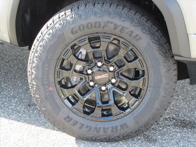 Photo of 2026 Sterling Metallic GMC Canyon