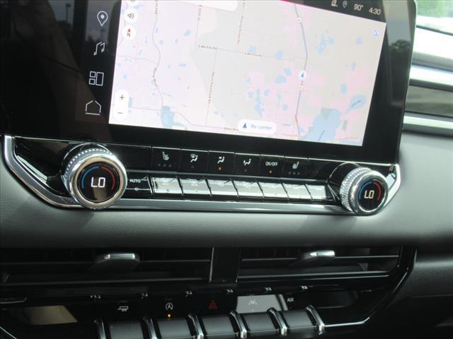 Photo of 2026 Summit White GMC Canyon