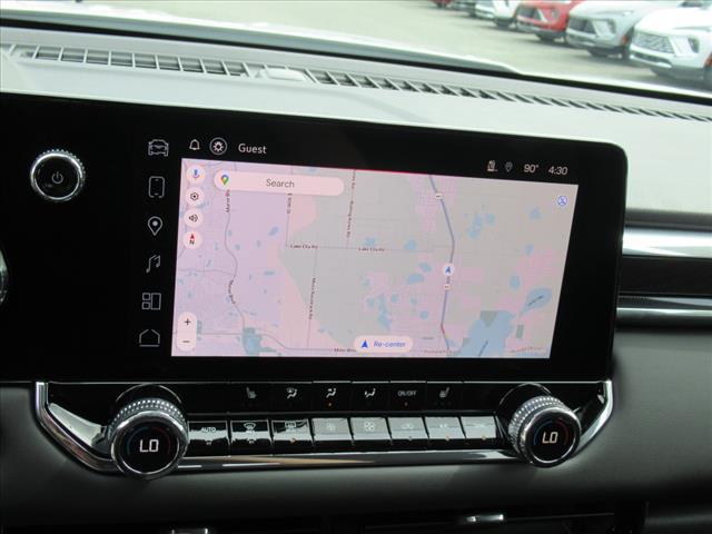 Photo of 2026 Summit White GMC Canyon