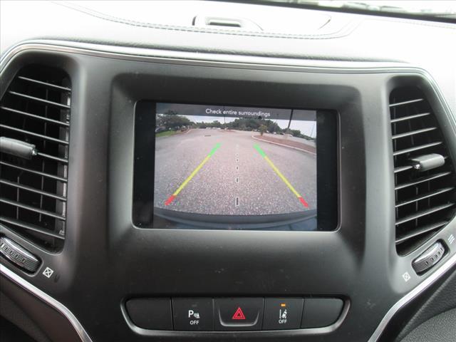 Photo of 2021 Slate Blue Pearlcoat Jeep Cherokee