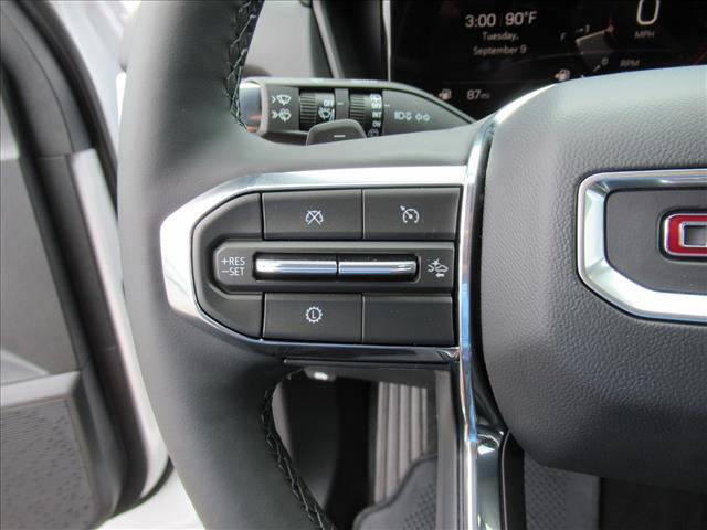 Photo of 2026 Summit White GMC Terrain