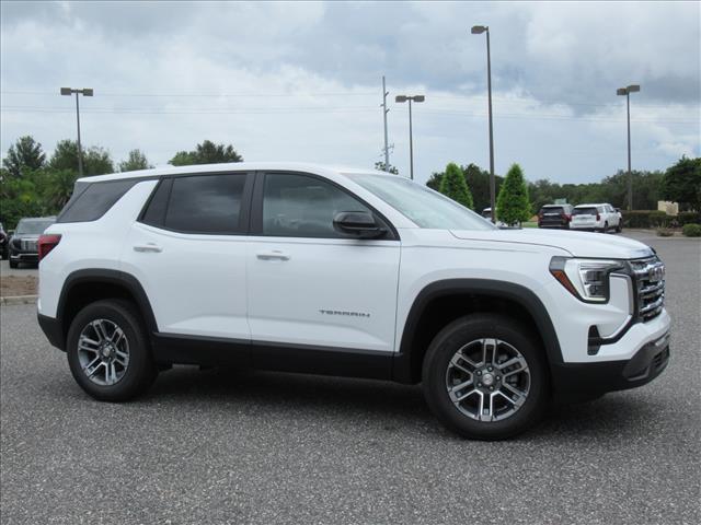 Photo of 2026 Summit White GMC Terrain