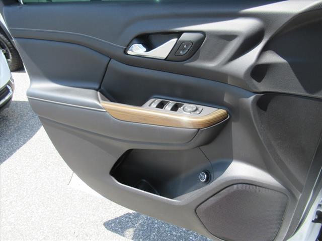 Photo of 2020 Summit White Gaz GMC Acadia