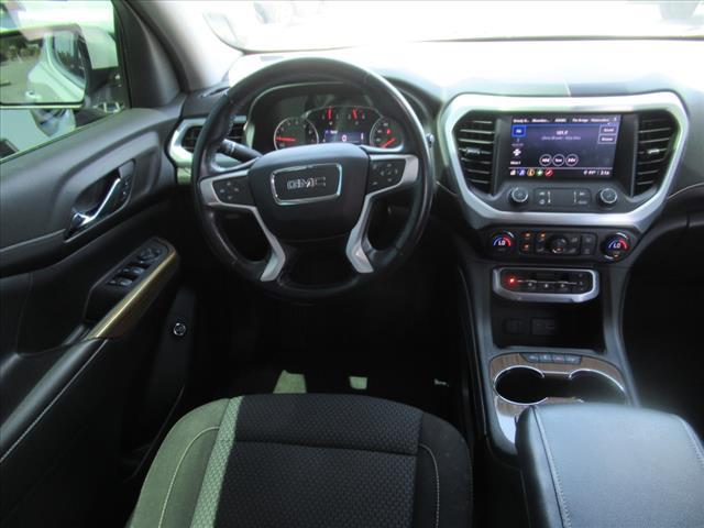 Photo of 2020 Summit White Gaz GMC Acadia