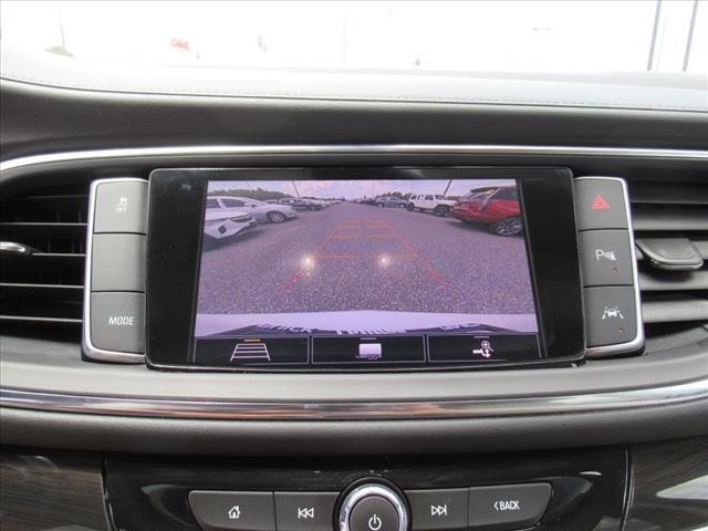 Photo of 2021 White Frost Tricoat Buick Enclave