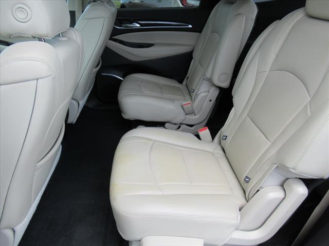 Photo of 2021 White Frost Tricoat Buick Enclave