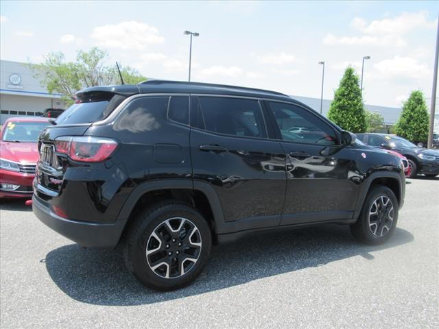 Photo of 2019 Black Clearcoat Jeep Compass