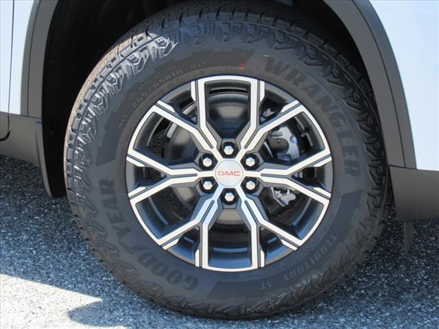 Photo of 2025 Summit White GMC Acadia
