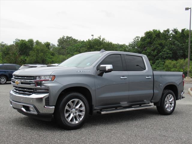 Photo of 2022 Silver Ice Metallic Chevrolet Silverado 1500