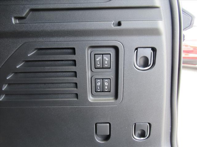 Photo of 2025 Moonstone Gray Metallic Buick Enclave