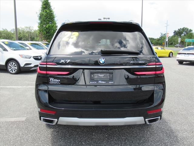 Photo of 2023 Carbon Black Metallic BMW X7