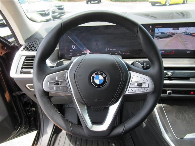 Photo of 2023 Carbon Black Metallic BMW X7