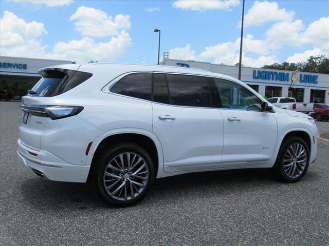 Photo of 2025 White Frost Tricoat Buick Enclave