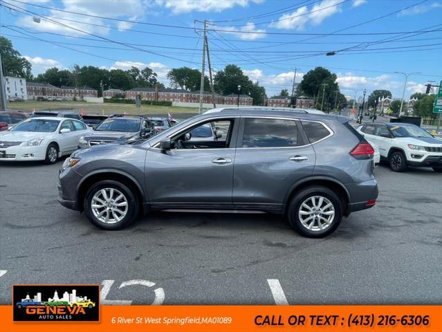 Photo of 2017 Gun Metallic Nissan Rogue