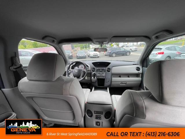 Photo of 2012 Polished Metal Metallic Honda Pilot