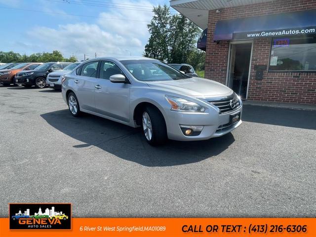 Photo of 2013 Brilliant Silver Metallic Nissan Altima