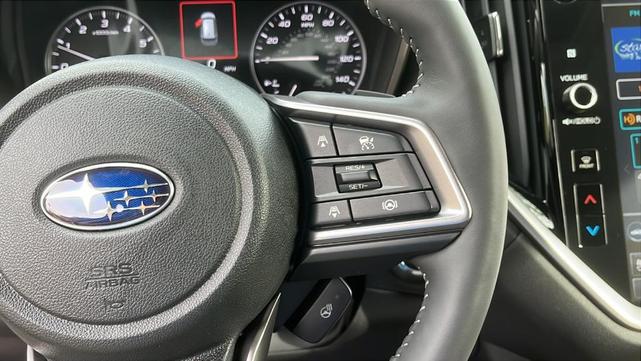 Photo of 2025 Crystal White Pearl Subaru Ascent