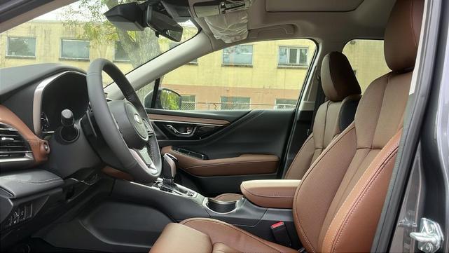 Photo of 2025 Crystal Black Silica Subaru Outback