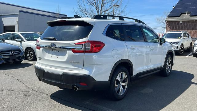 Photo of 2024 Crystal White Pearl Subaru Ascent