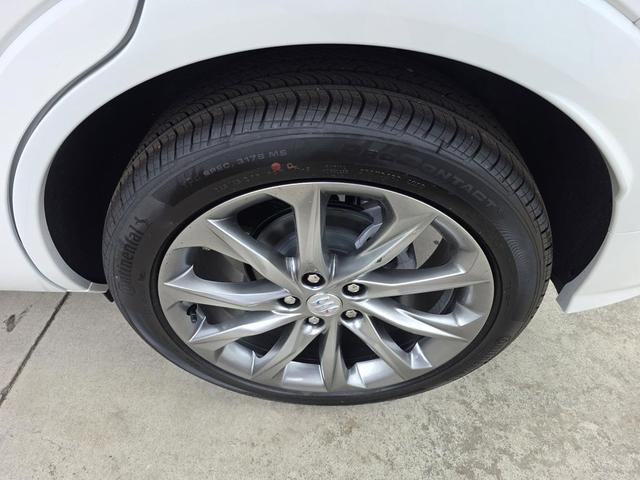 Photo of 2026 White Frost Tricoat Buick Encore GX