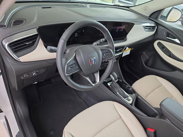 Photo of 2026 White Frost Tricoat Buick Encore GX