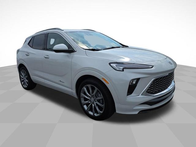 Photo of 2026 White Frost Tricoat Buick Encore GX
