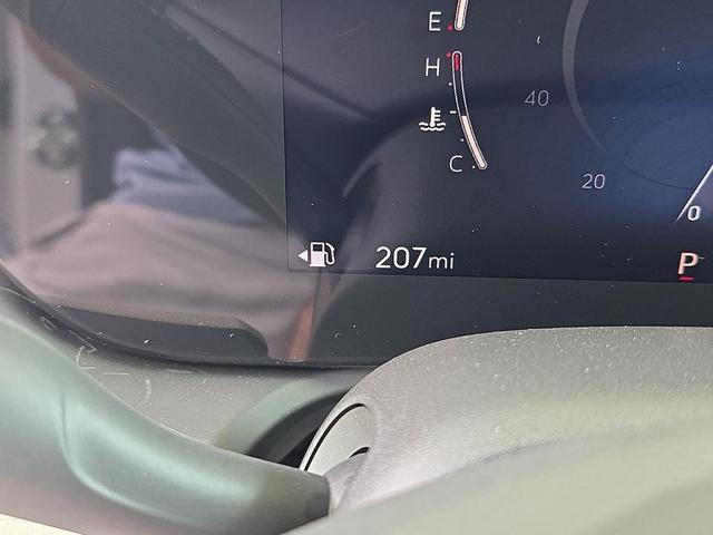 Photo of 2026 White Frost Tricoat Buick Encore GX