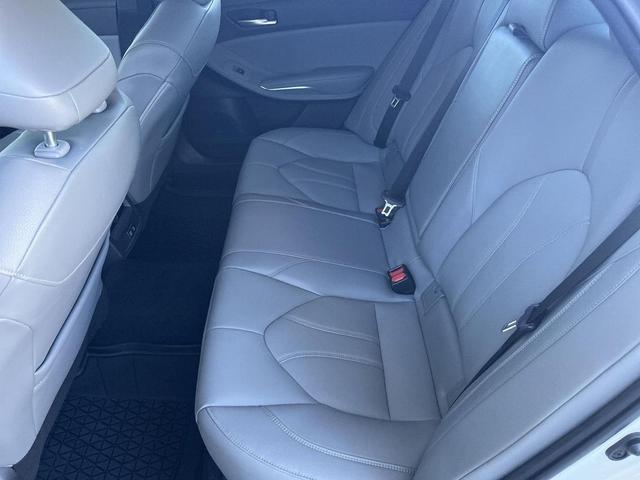 Photo of 2022 Wind Chill Pearl Toyota Avalon