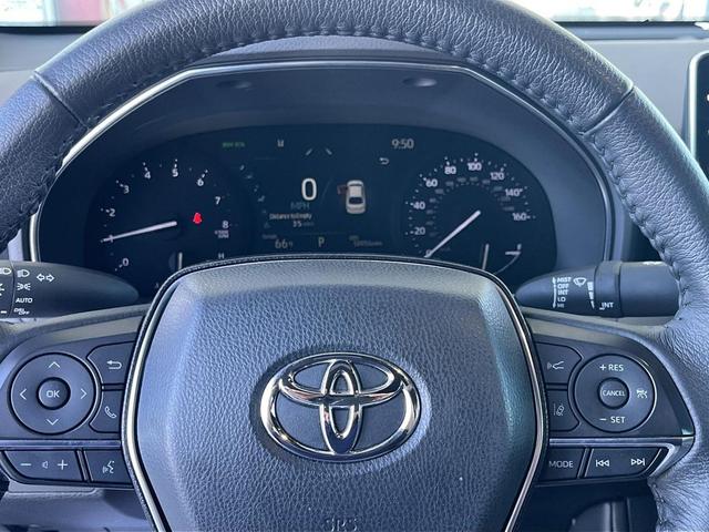 Photo of 2022 Wind Chill Pearl Toyota Avalon