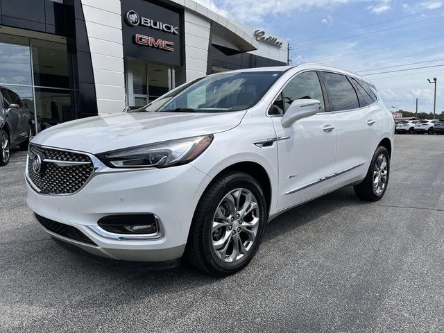 Photo of 2019 White Frost Tricoat Buick Enclave